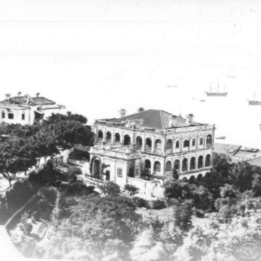 1886
